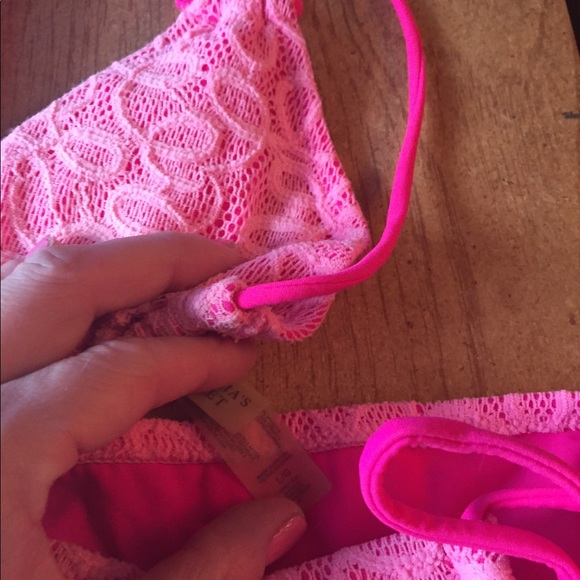Victoria Secret Bikini TOP Only - Picture 3 of 6